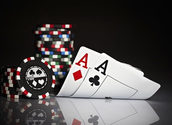 Gaya Hidup idn Poker Kasino: Kemewahan dan Kenyamanan